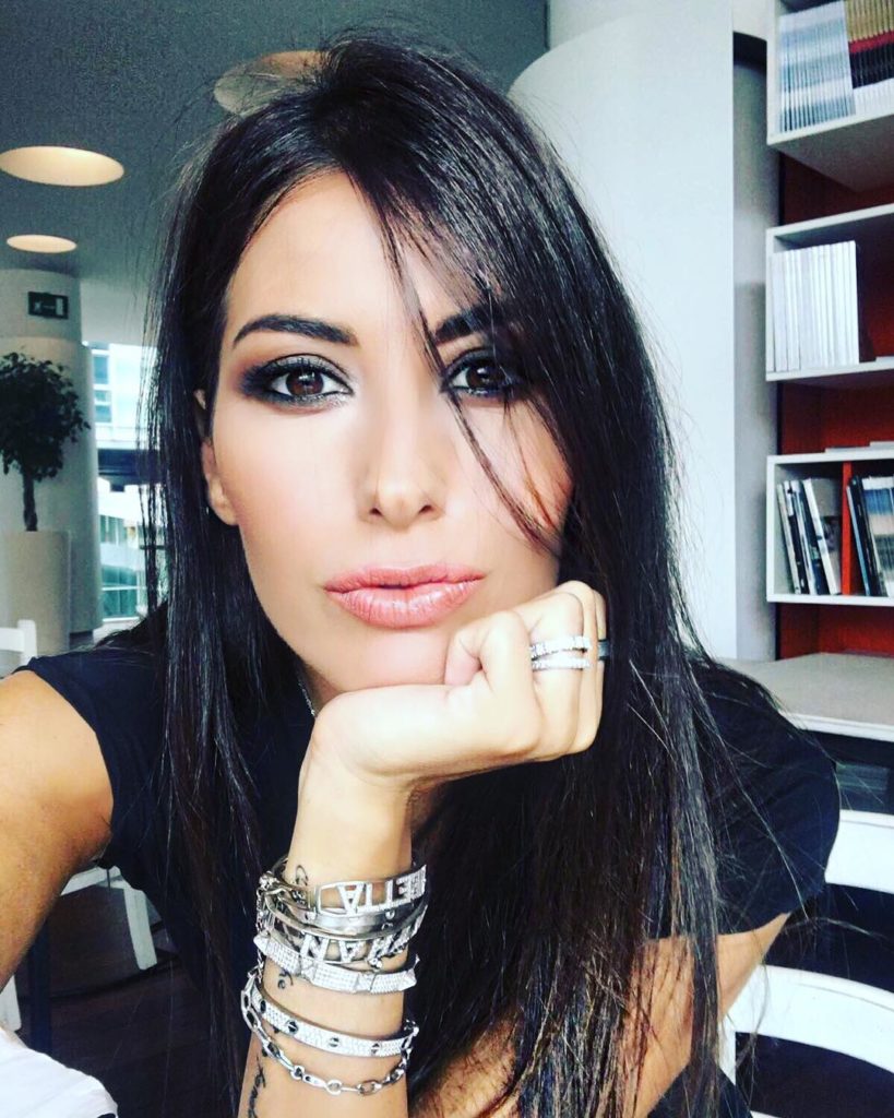 elisabetta gregoraci instagram foto fisico addominali