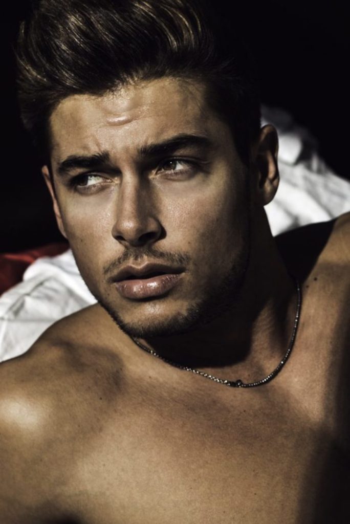 andrea denver età altezza peso fisico lavoro fidanzata vita privata