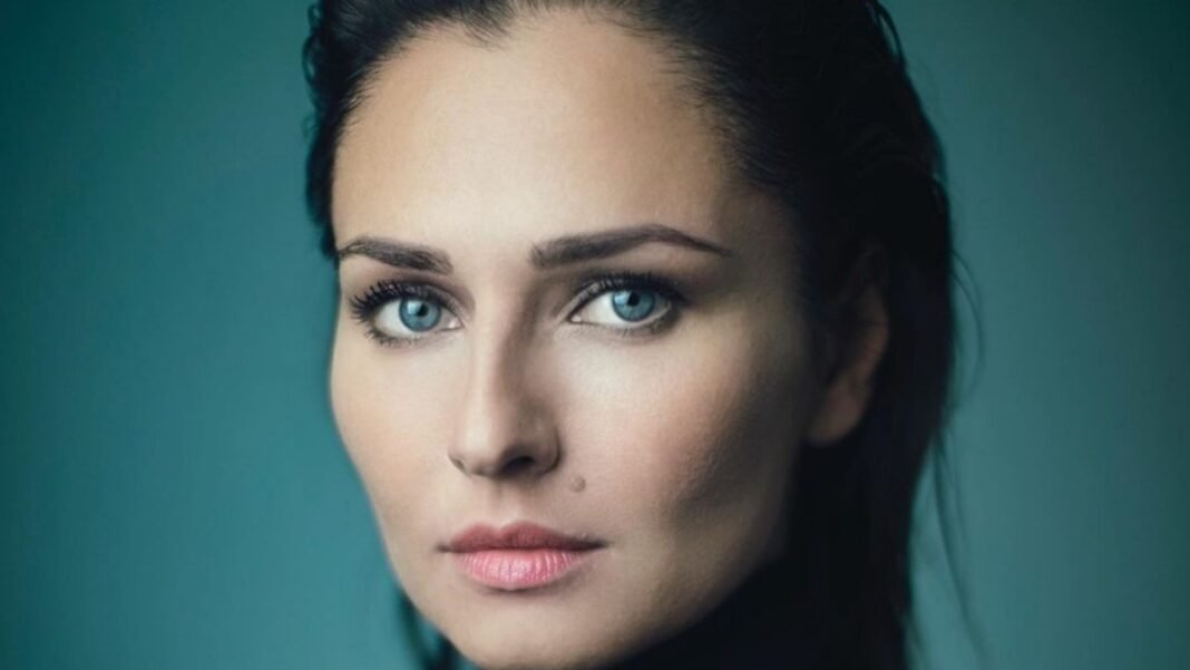 Anna Safroncik - Tutti gli articoli - TuttiVip