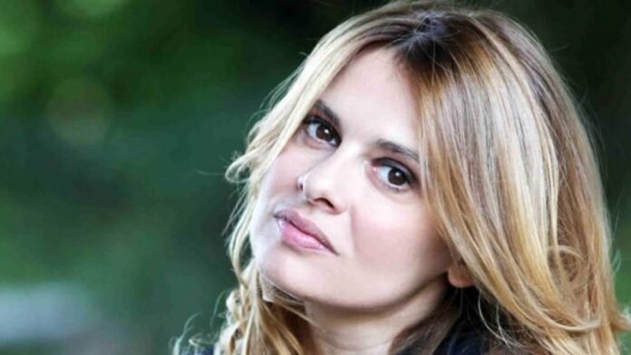 debora-caprioglio-oggi-età-altezza-peso-marito-vita-privata debora caprioglio oggi età altezza peso marito vita privata