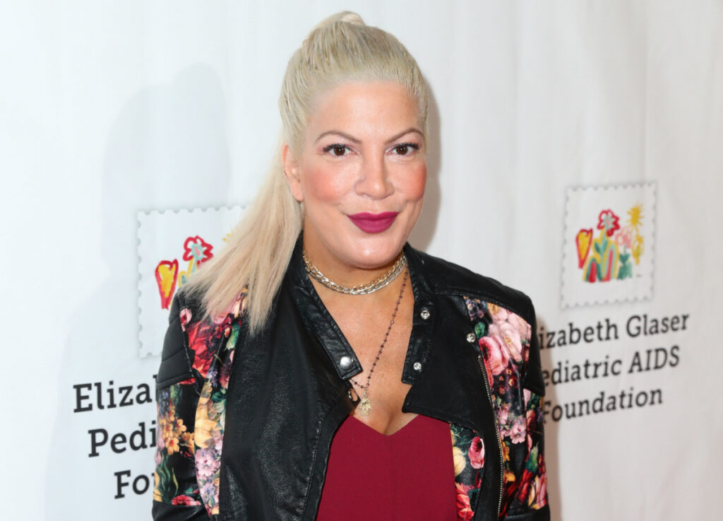 tori spelling oggi foto età altezza peso marito figli