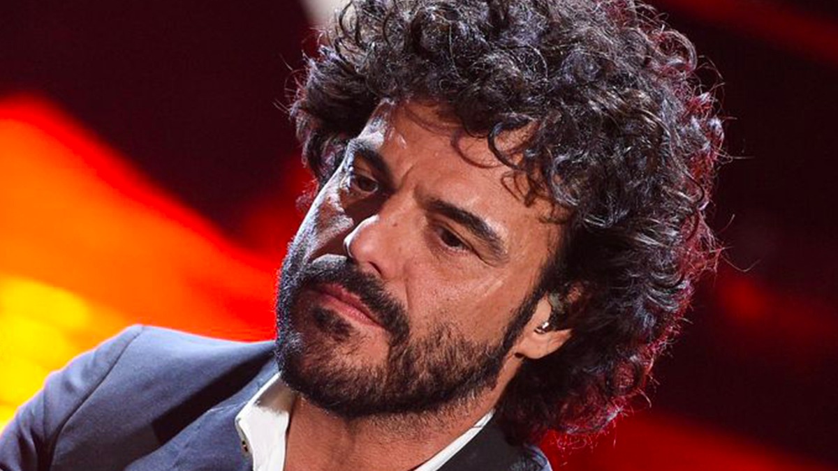 Francesco Renga in lutto, una perdita gravissima per il cantante. “È brutto…”