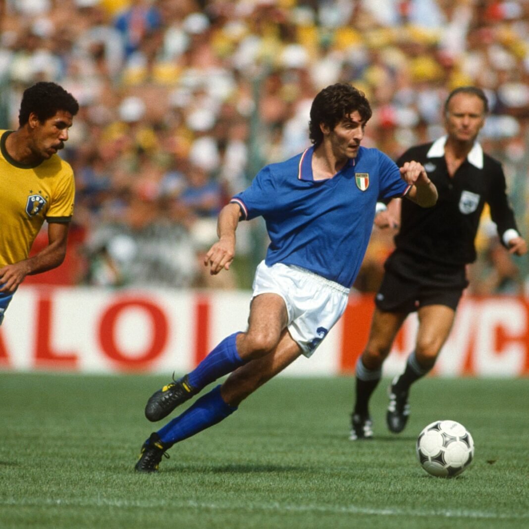 Paolo Rossi, è morto l'ex calciatore. L'Italia dice addio al suo eroe