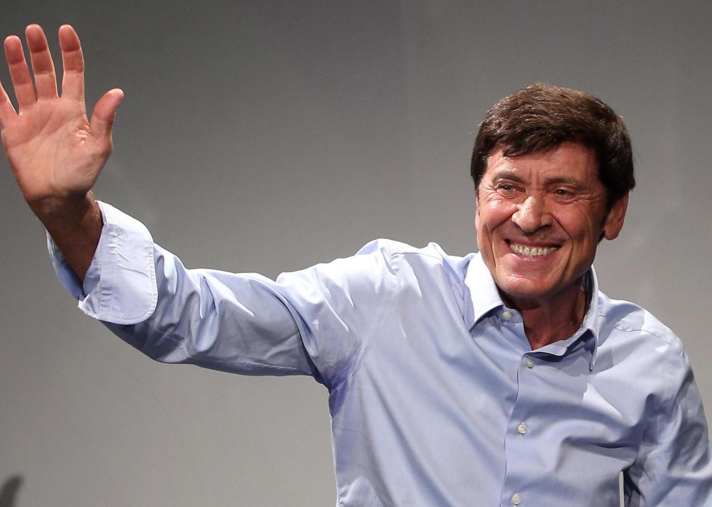 gianni morandi ospedale moglie polemiche foto