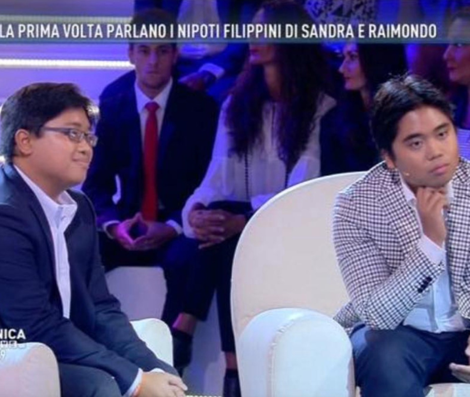 sandra mondaini raimondo vianello figli filippini adottati famiglia oggi età