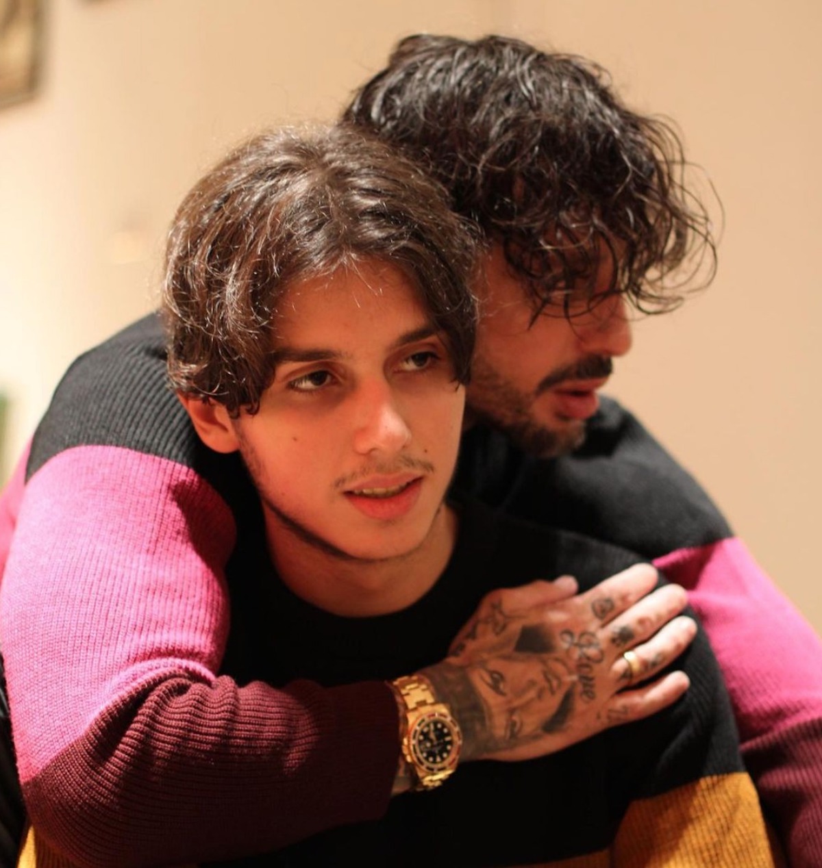 fabrizio corona problemi salute figlio carlos corona