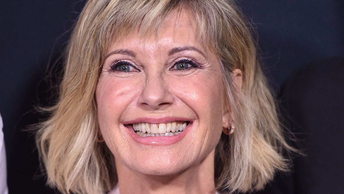 Olivia Newton-John oggi età altezza peso marito figli malattia vita privata