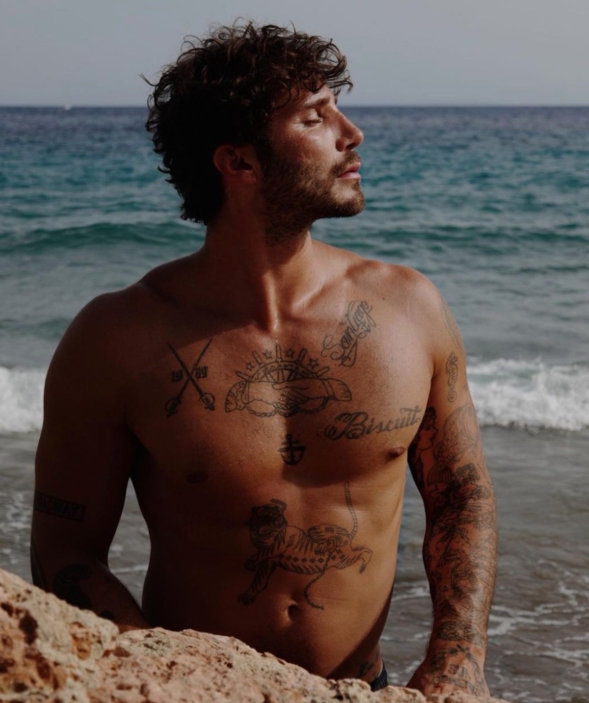 stefano de martino belen rodriguez lasciati successo