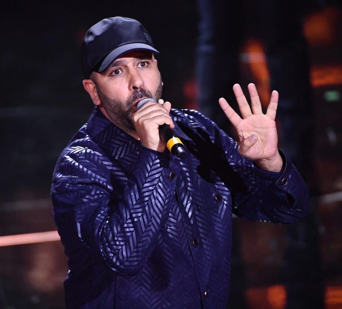 checco zalone polemica sanremo 2022