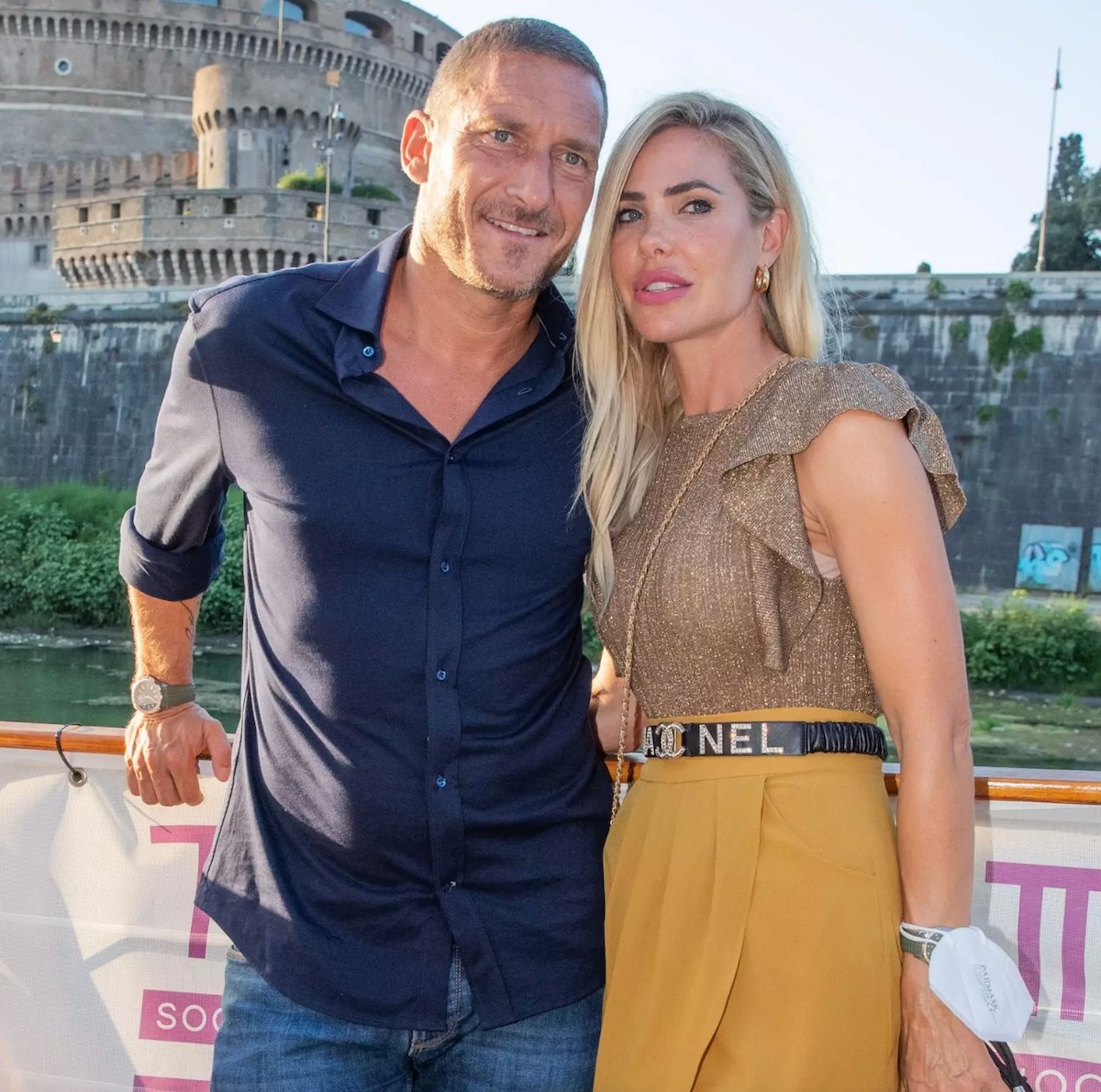 Francesco Totti e Ilary Blasi insieme fan