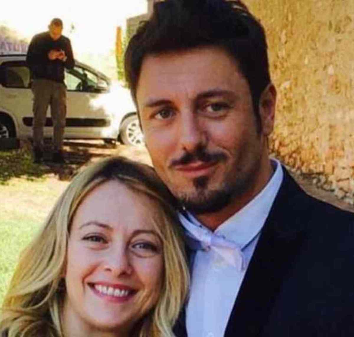 giorgia meloni chi è il compagno andrea giambruno