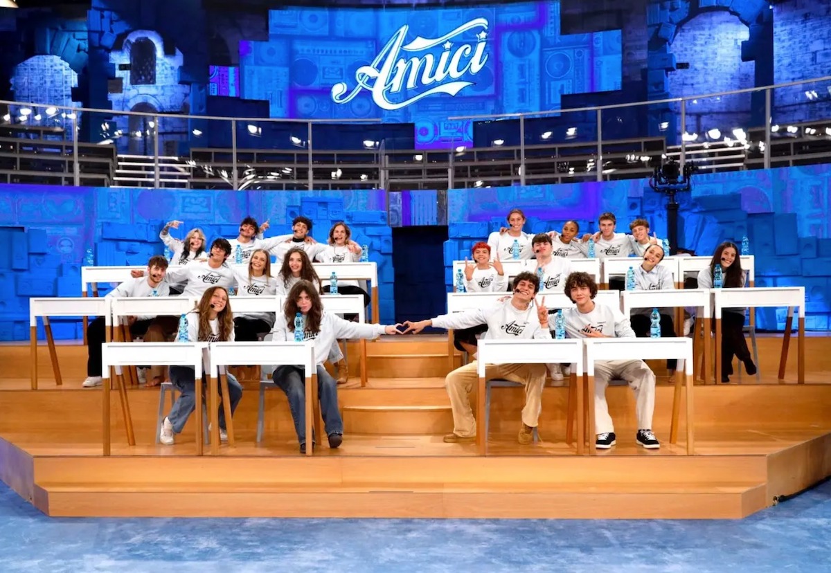 amici 23 se ne è andato piangendo