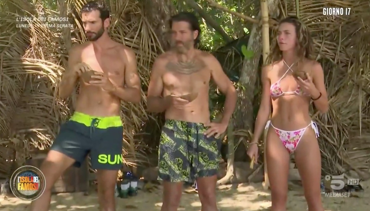 isola dei famosi annuncio naufrago lite